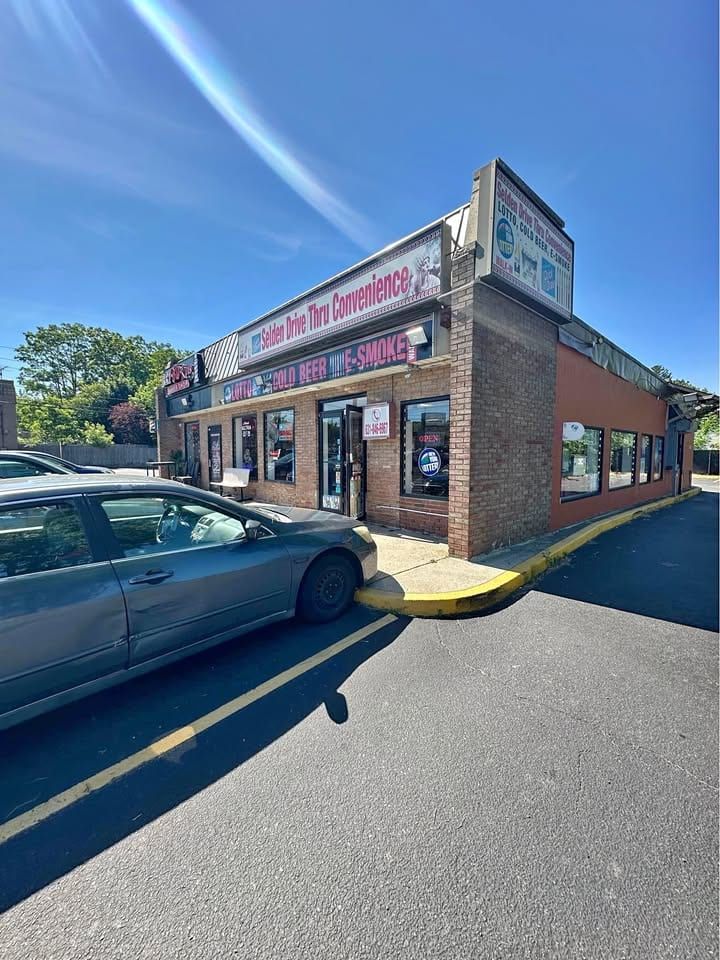 Drive-Thru Deli & Convenience Store, Selden: Drive-thru deli / convenience in Selden, NY