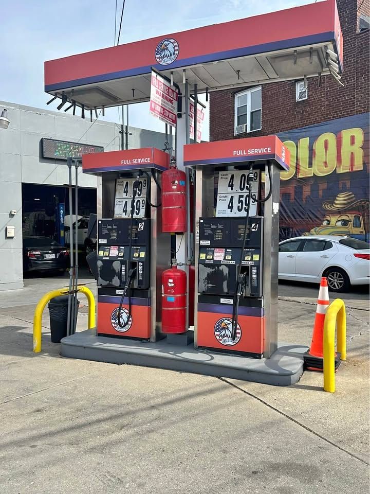 Unbranded Gas Station & C-Store, College Point: Gas Station + Real Estate in College Point, NY