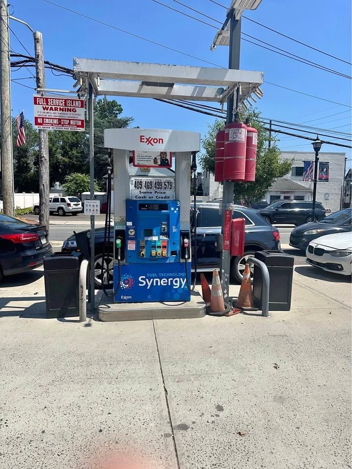 Exxon Gas Station, C-Store & Auto Repair, Glen Head, photo 3 of 10