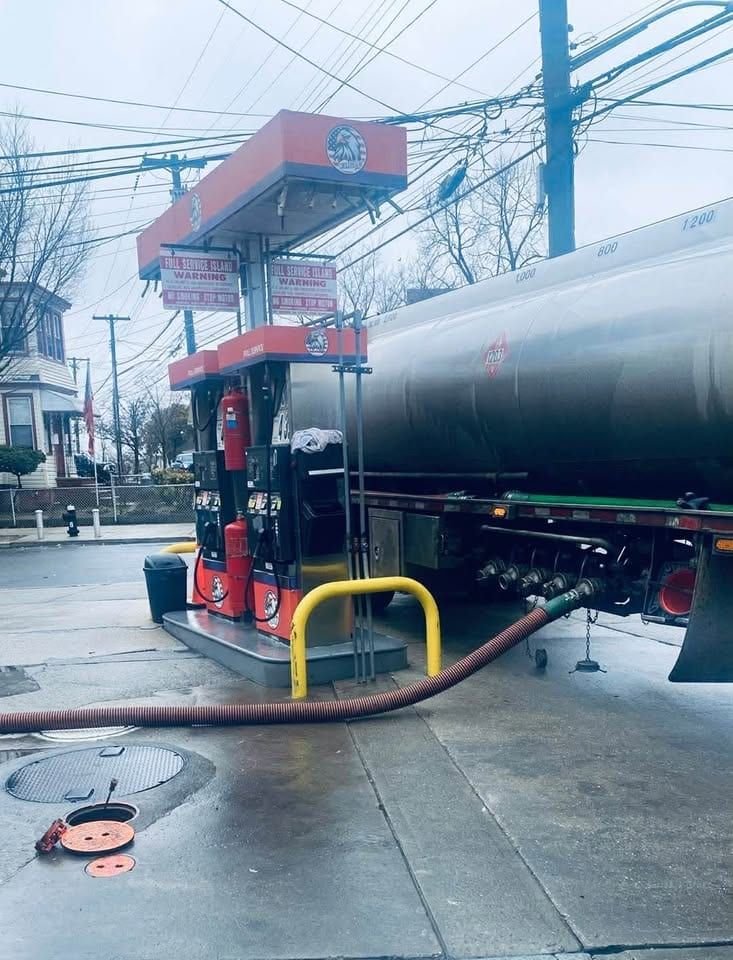 Unbranded Gas Station & C-Store, College Point, photo 4 of 10