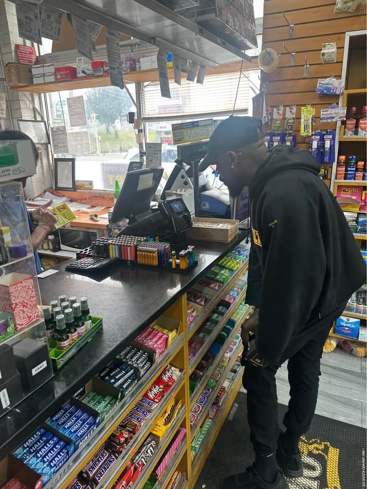 Mobil Gas Station & C-Store, Bronx, photo 6 of 10