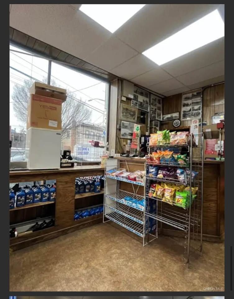 Unbranded Gas Station & C-Store, College Point, photo 6 of 10