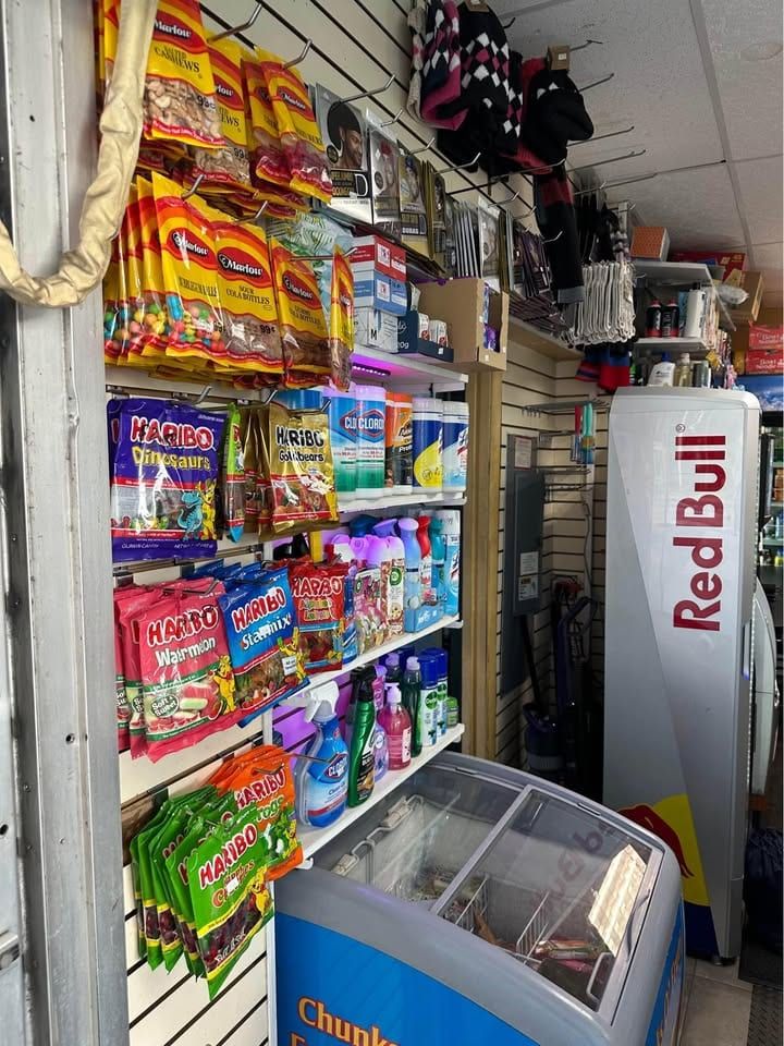 Shell Gas Station with Real Estate, Elmont, photo 6 of 9