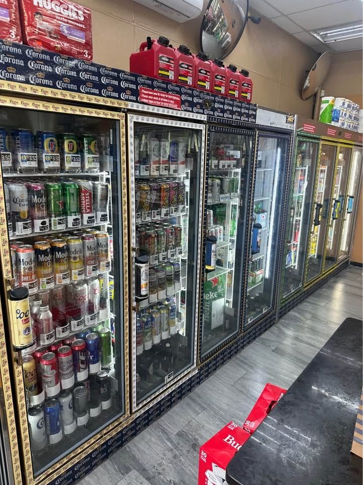 Mobil Gas Station & C-Store, Bronx, photo 7 of 10