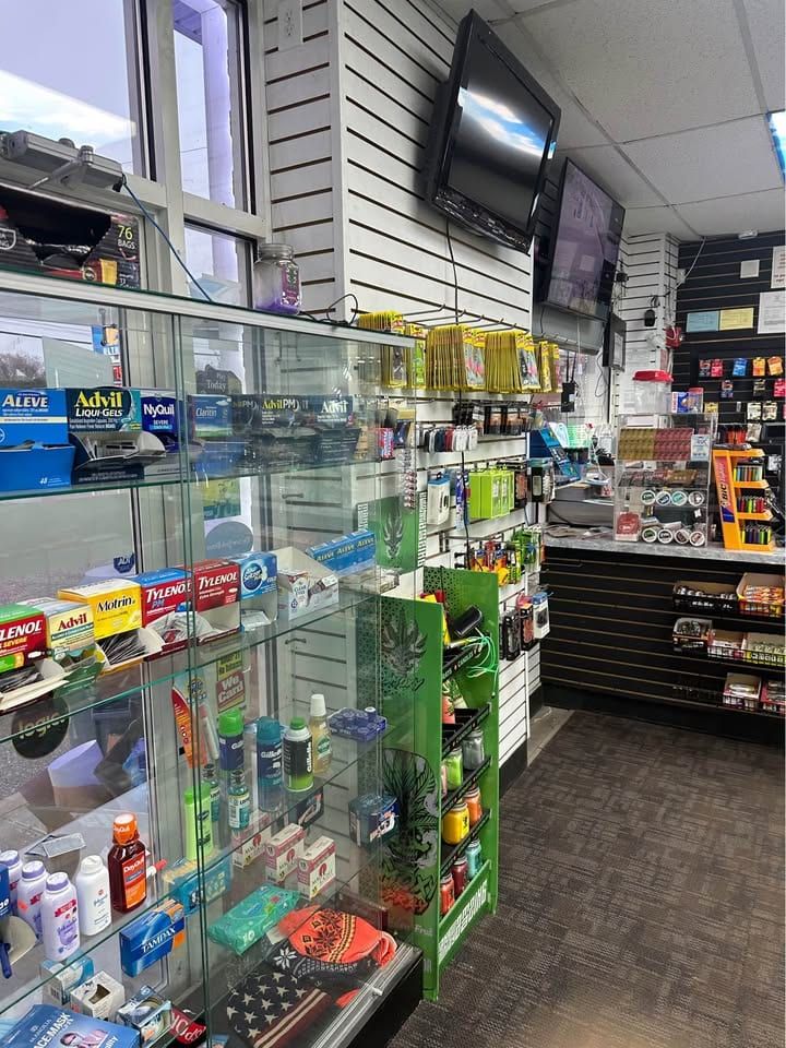 Unbranded Gas Station & C-Store with Real Estate, Suffolk County, photo 8 of 10