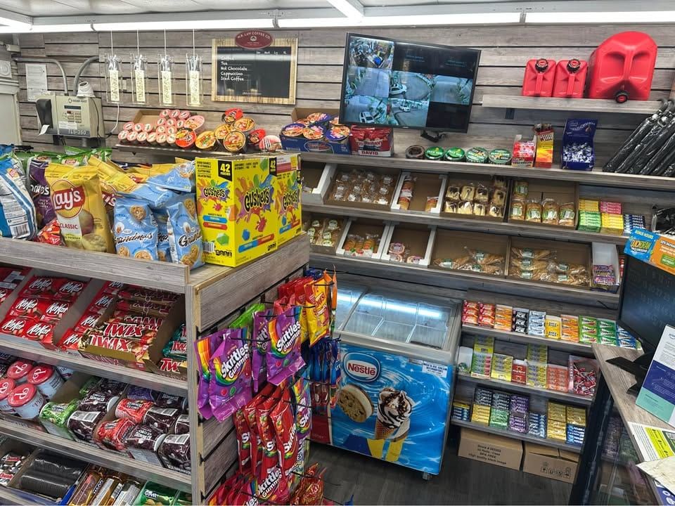 BP Gas Station & C-Store, Linden, photo 9 of 10