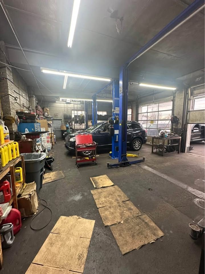 Shell Gas Station, C-Store & 3-Bay Repair Shop with Real Estate, East Meadow, photo 9 of 10